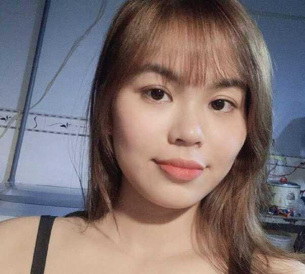 Ảnh 1 của Cặp vợ chồng mới cưới địt nhau quá sung (Full Clip + Pic)